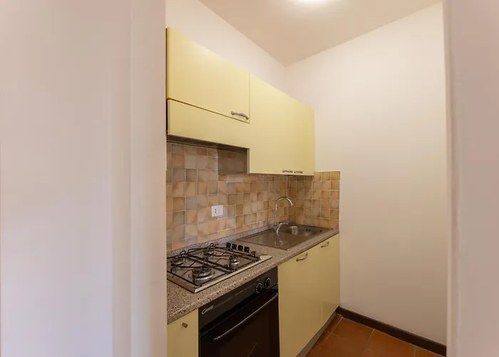 Apartmanhotel Isa - With Air Conditioning And Private Outdoor Area Just A Few Minutes From La Pelosa Stintino